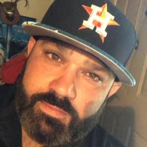 Meet your Posher, Roy